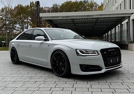 Audi S8 Plus SCHECKHEFT|KERAMIK|MASSAGE|ABT22ZOLL