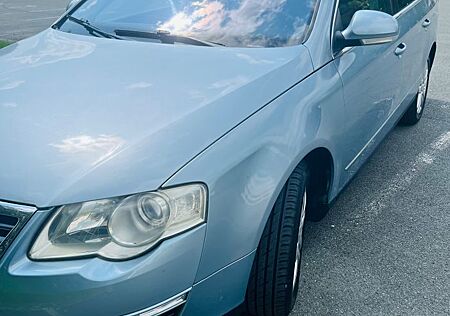 VW Passat Volkswagen 2.0 FSI 4Motion Highline Highline