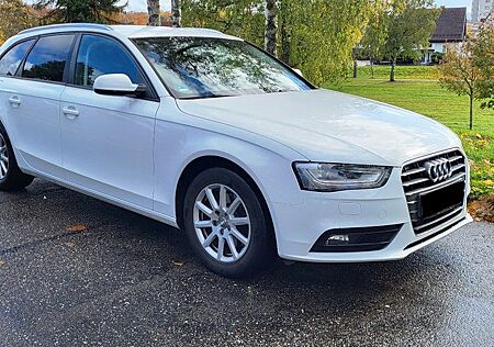 Audi A4 gebraucht kaufen Audi A4 2.0 TDI 105KW Avant Navi Bi-Xenon