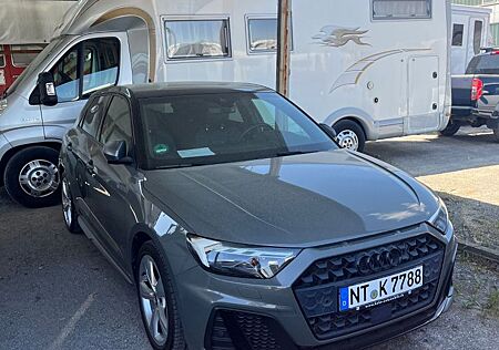 Audi A1 40 TFSI S tronic Sportback -
