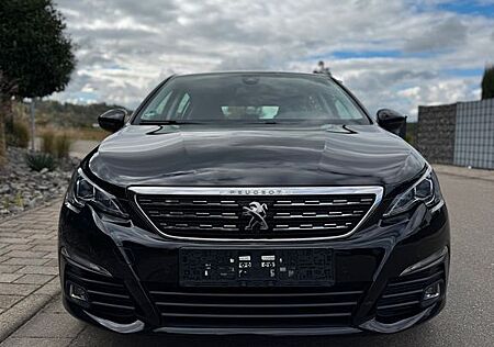 Peugeot 308 Allure APPLE LED KAMERA TOTWINKEL KEYLESS