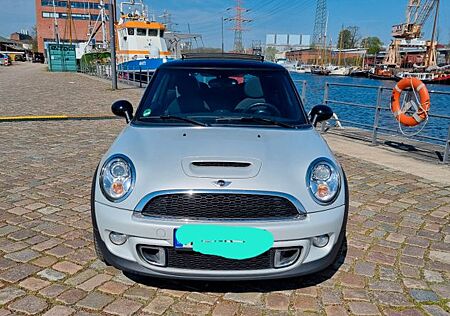 Mini Cooper Coupe Cooper S / Panoramadach / Peppermint White