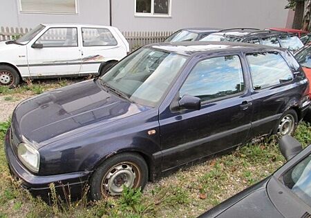 VW Golf Volkswagen 1.8 Bon Jovi, Klima,70mm tiefer,FK-Fahrwerk