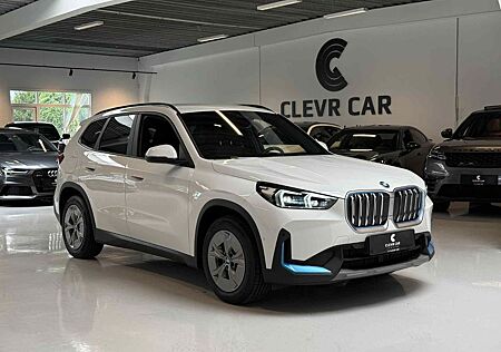 BMW iX1 xDrive30+CC+APPLE+ANDROID+NAVI+LED+CONNECTED