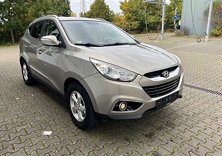 Hyundai Tucson ix35 4WD Klima, Allrad, Anhängerkupplung