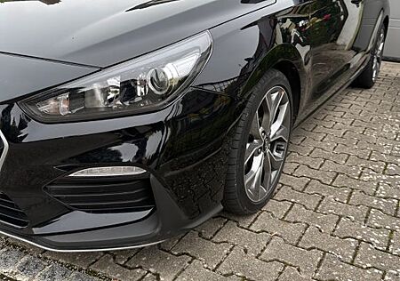 Hyundai i30 gebraucht kaufen Hyundai i30 1.4 T-GDI N Line DCT Fastback N Line |Tausch