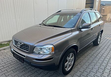 Volvo XC 90 XC90 D5 AWD.Navi.PDC.SHZ.AHK.7 Sitzer