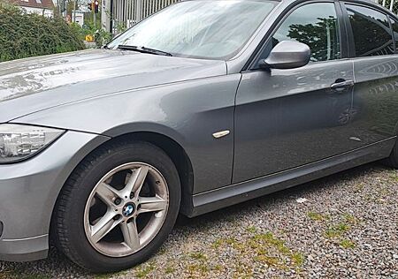 BMW 318i -FACELIFT 2009(TAUSCH)