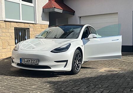 Tesla Model 3 Garantie, AHK, Dualmotor, Long Range