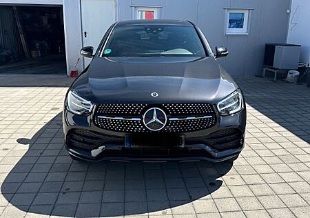 Mercedes-Benz GLC 300 de 4MATIC Coupé Autom. -