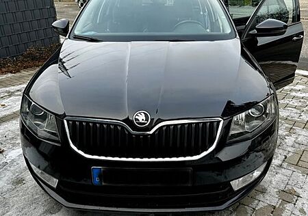 Skoda Octavia 2.0 TDI DSG Style Combi Style