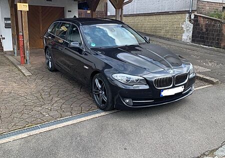 BMW 520d Touring F11