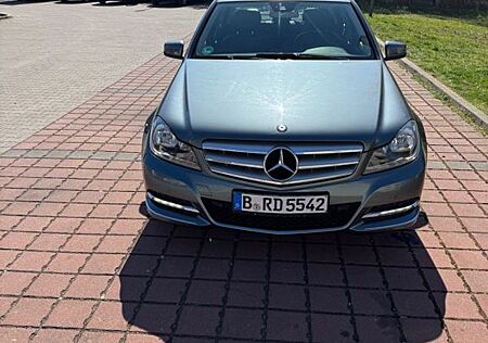 Mercedes-Benz C 180 BlueEFFICIENCY -
