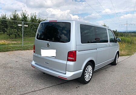 VW T5 Multivan Volkswagen T5 Multivan Highline 2.0 TDI DSG Austauschmotor