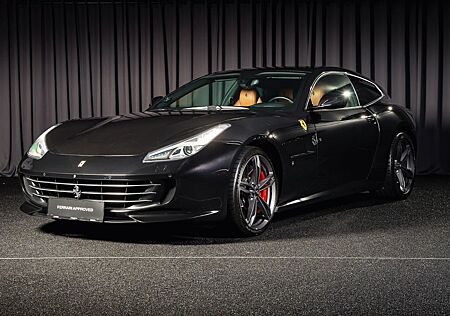 Ferrari GTC4Lusso 6.3 V12 DCT