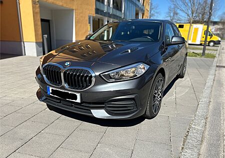 BMW 120 118d Steptronic - gut erhalten