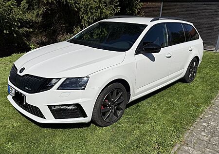 Skoda Octavia 2.0 TDI SCR DSG 4x4 RS Combi RS
