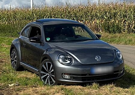 VW Beetle Volkswagen 2.0 TSI DSG Sport, ATM bei VAG bei 104000