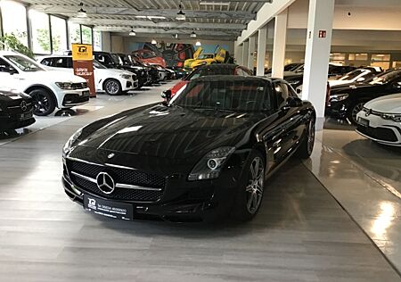 Mercedes-Benz SLS AMG Coupe 1. HD erst 7400 Km