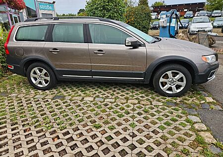 Volvo XC 70 XC70 Summum AWD Tüv Neu !!!