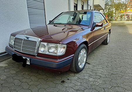 Mercedes-Benz 230 Oldtimer mit H Zulassung Coupe
