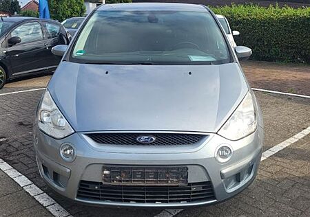 Ford S-Max Trend