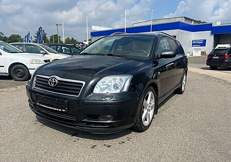 Toyota Avensis Kombi 2.2 D-CAT Executive *PDC*AHK*Leder