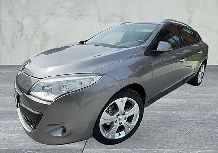 Renault Megane III 1.6 ++1A Sorglospaket++