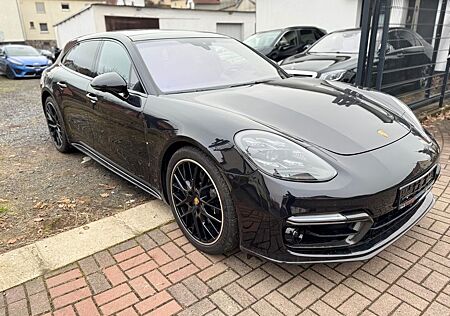 Porsche Panamera Sport Turismo Turbo S E-Hybrid*700PS*
