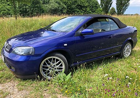 Opel Astra Cabrio 1.8 Edition 90Jahre Bertone Edi...