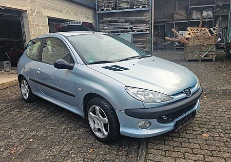 Peugeot 206 S16