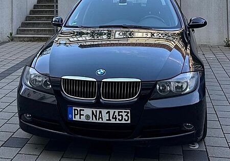 BMW 325i touring -top Ausstattung