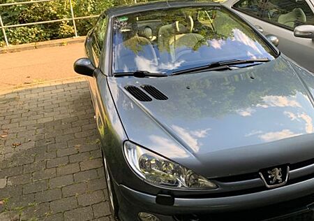 Peugeot 206 CC Platinum HDi 110 Platinium