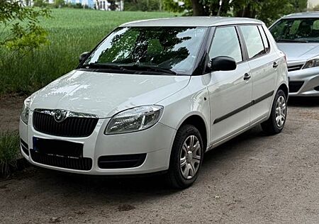 Skoda Fabia 1.2 Klima NEU TÜV