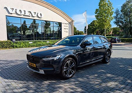 Volvo V90 Cross Country T6 AWD Pro 320pk