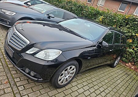 Mercedes-Benz E 200 CDI BlueEfficiency