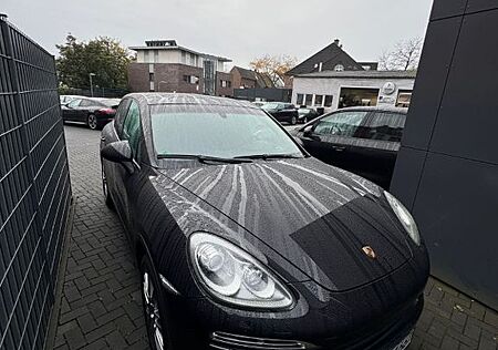 Porsche Cayenne Diesel - 3.0 TDI, sehr guter Zustand