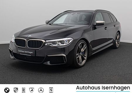 BMW M550d xD Panorama 360° SoftCl H/K DispKey 20Zoll