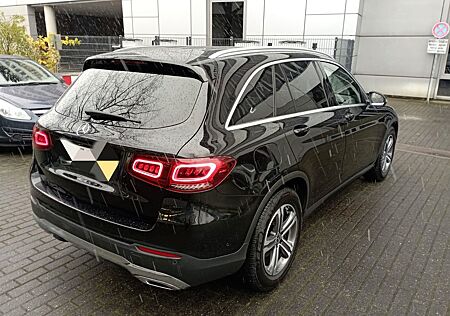 Mercedes-Benz GLC 220 d 4MATIC /AHK/KAMERA/LEDER/143KW