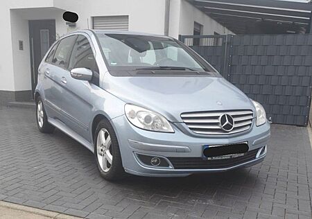 Mercedes-Benz B 180 CDI -