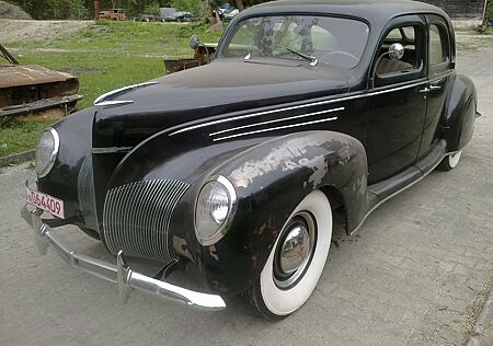 Lincoln Continental Zephyr V12