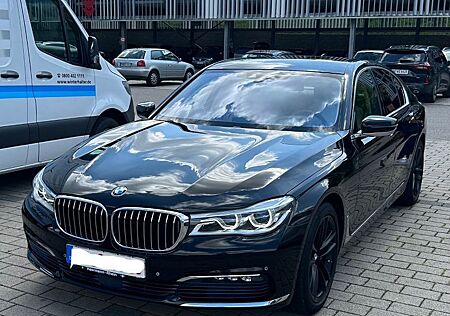 BMW 730d / SCHECKH. / PREMIUM SELECTION GARANTIE
