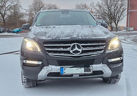 Mercedes-Benz ML 250 BlueTEC 4MATIC -