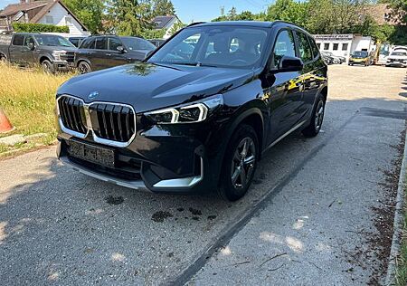 BMW X1 20 i sDrive Live Cockpit Plus*M Sport*Led