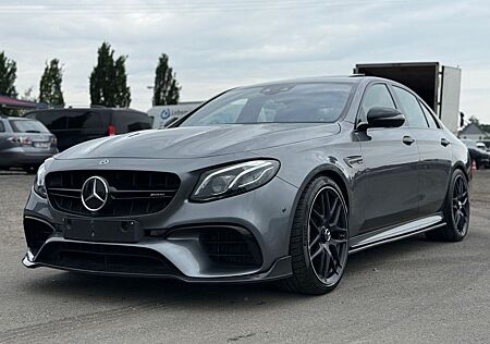 Mercedes-Benz E 63 AMG E 63S AMG/KERAMIK/3D/HUD/CARBON/360/SHD/VOLL