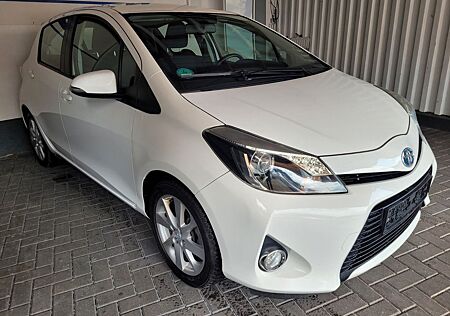 Toyota Yaris Hybrid Club*NAVI*KAMERA*LED*KEYS*TEMPOMAT