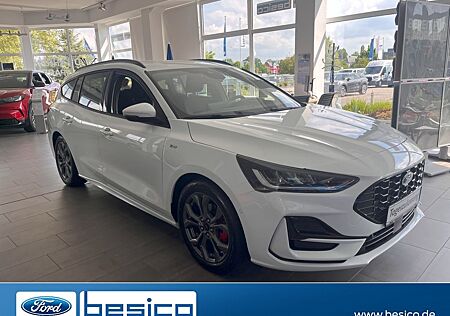 Ford Focus ST-Line MHEV+iACC+LED+RFK+PDC+NAV+DAB+LMF+