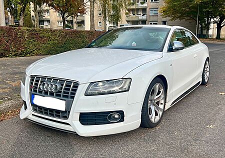 Audi S5 4.2L V8 in RS5 Optik ***HANDSCHALTER***