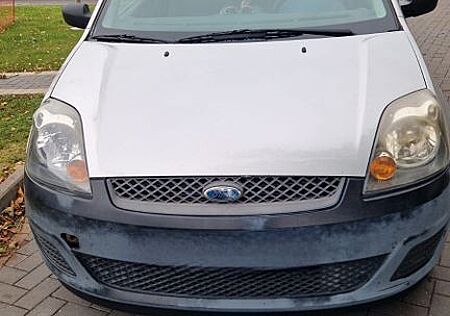Ford Fiesta 1,3 44 kW Ambiente