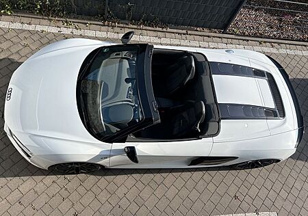 Audi R8 5.2 FSI RWS S tronic Spyder -